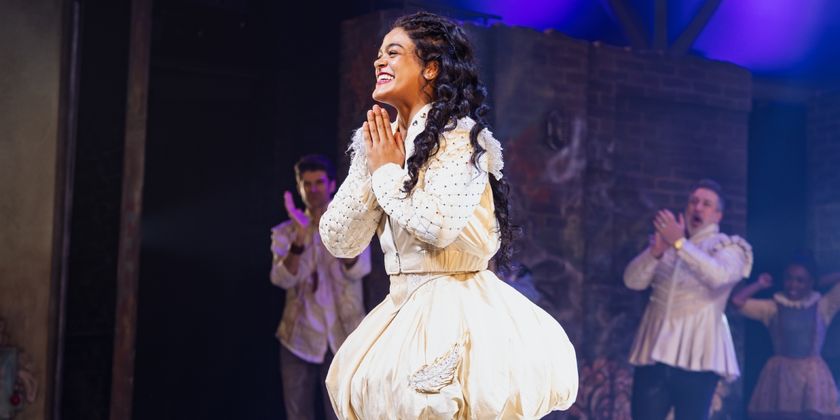 Photos: & JULIET's New Star Gianna Harris Takes Her First Broadway Bows Photo